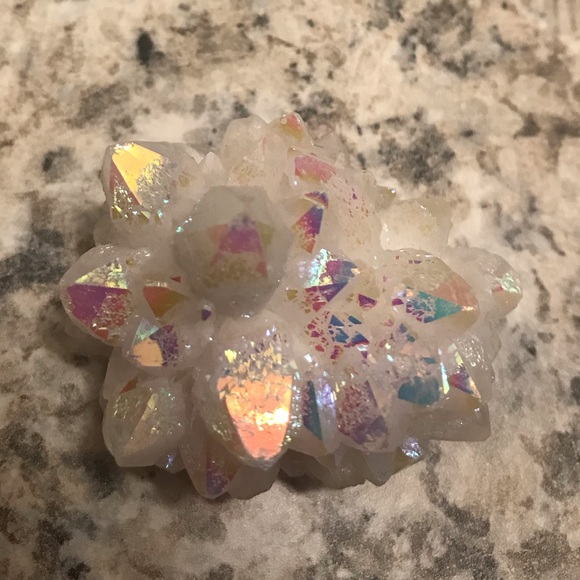 Angel Aura Quartz Crystal Titanium βauthenticβ - Picture 4 of 6